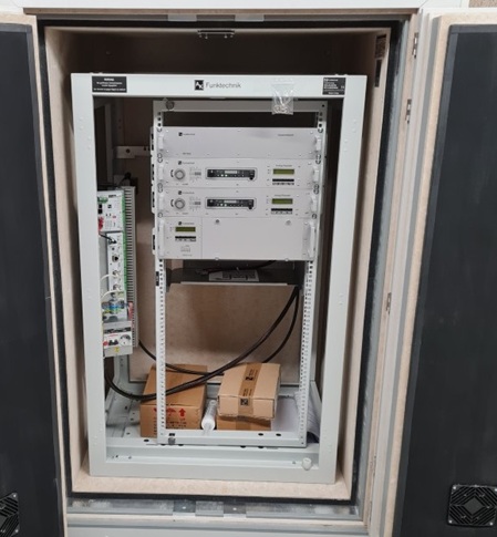 Celsion Brandschutzschrank inkl. Rack